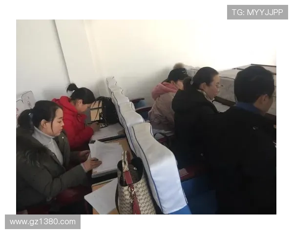 杨丽专访:探寻乒乓球背后的成功秘诀与奋斗历程 杨丽专访:探寻乒乓球背后的成功秘诀与奋斗历程